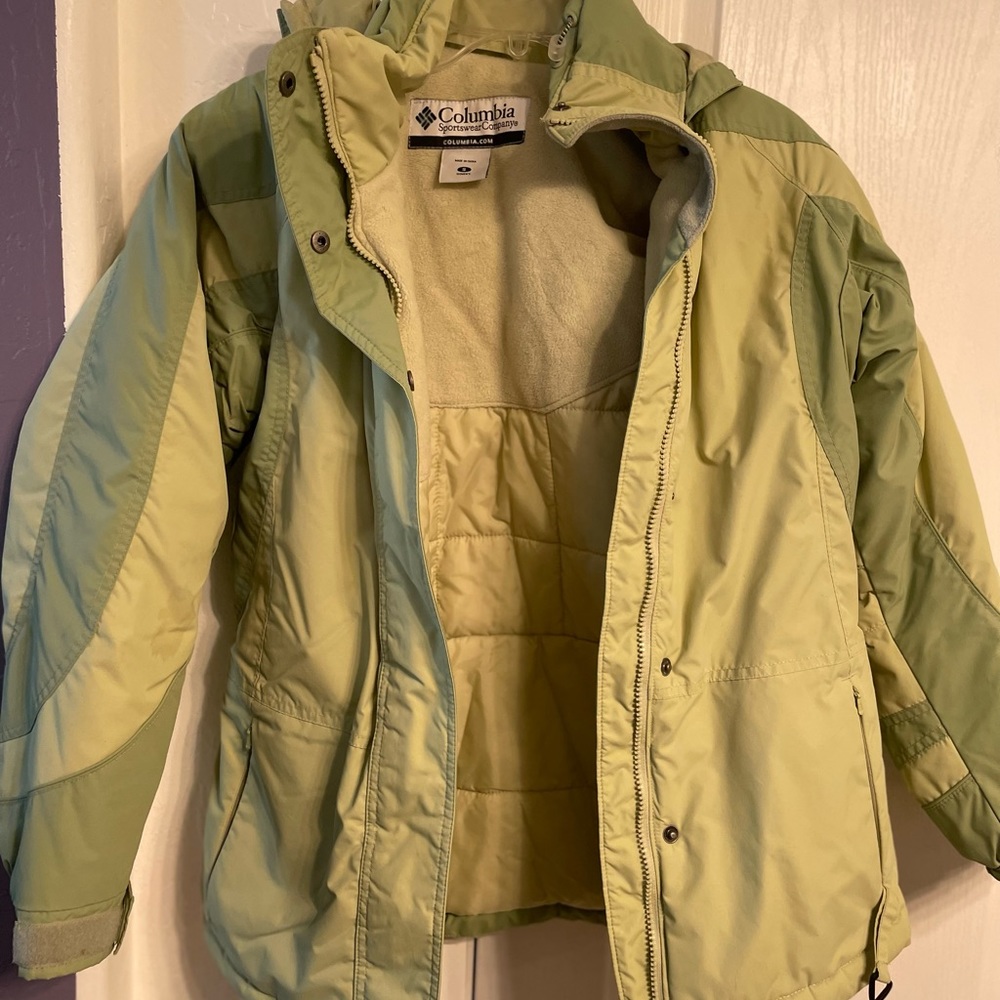 Women Columbia Winter Jacket size Small